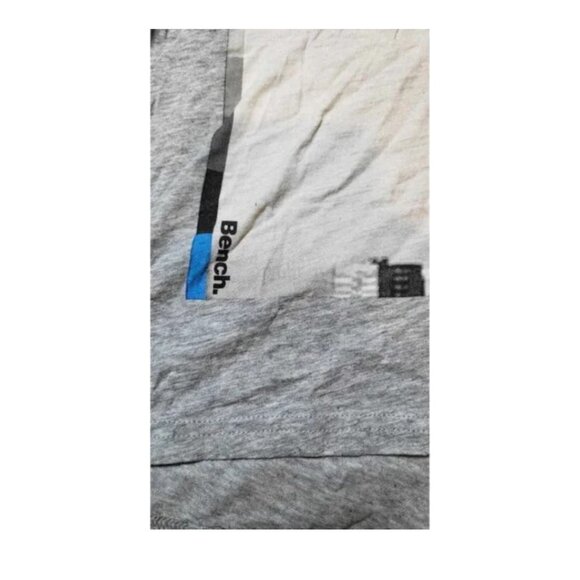 NWT "Bench Women's Gray Graphic Tee  Size S #10 - Picture 4 of 8